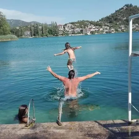 דירה One-bedroom With View Bara