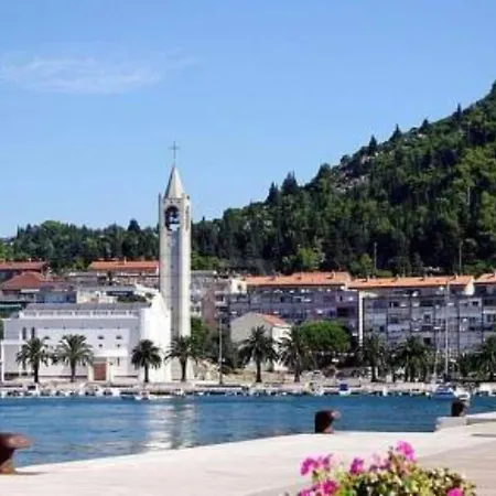 One-bedroom With View * Bara