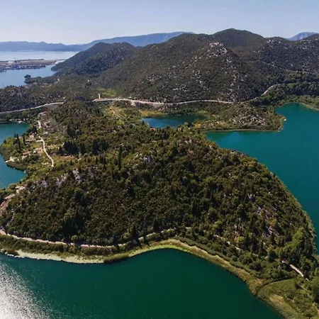 דירה One-bedroom With View Bara