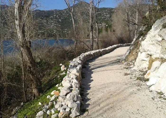 One-bedroom With View *