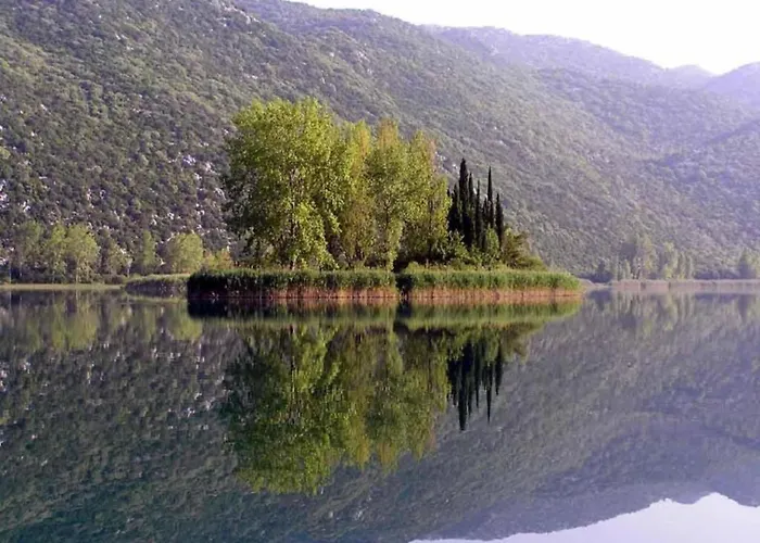 One-bedroom With View 아파트 *