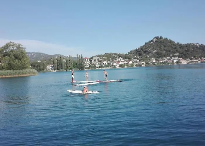 One-bedroom With View 플로체